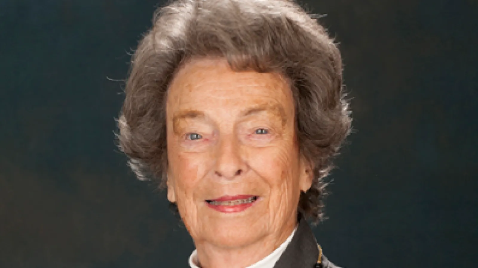 Loann Crane profile 