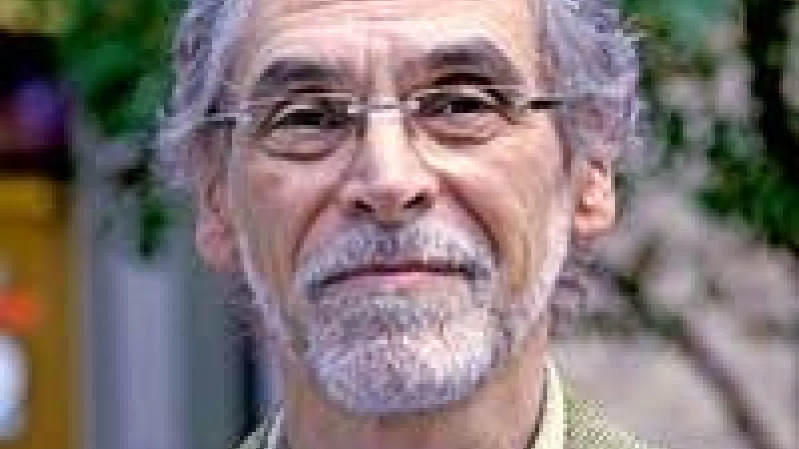 Professor Abril Trigo