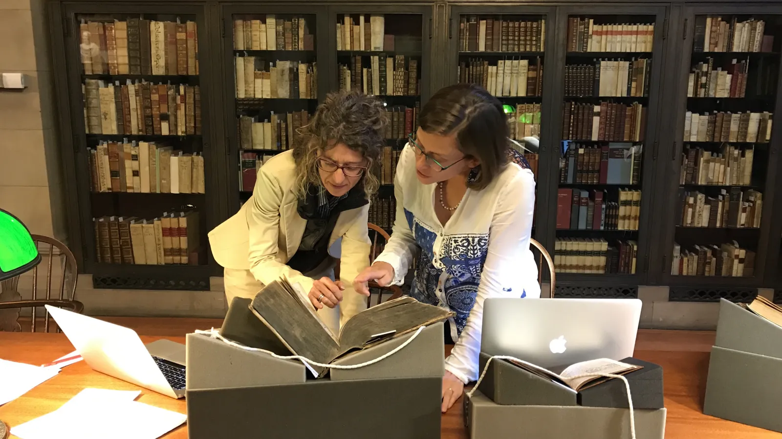 Prof. Lisa Voigt working at John Carter Brown Library