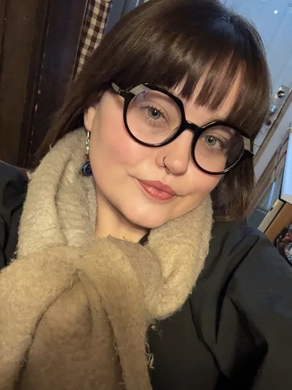 Photo of Samantha Bartone